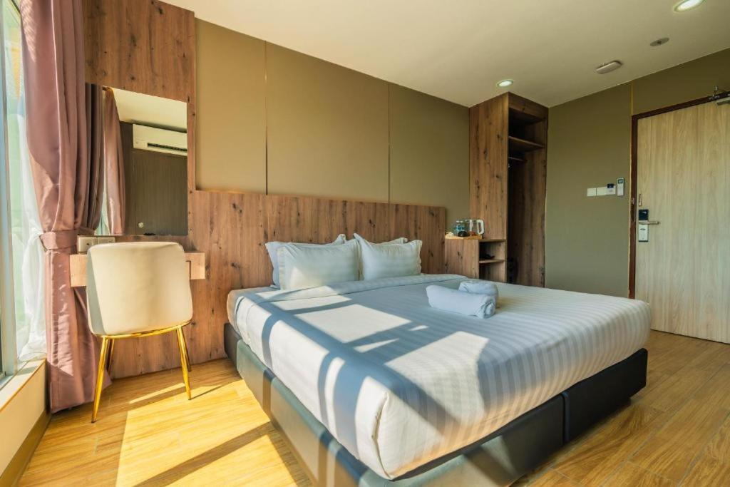 Flypod Hotel Kota Kinabalu Kültér fotó